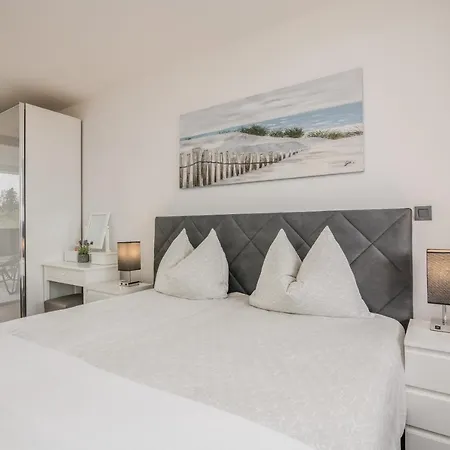 Luxury Weiss - - Heated Pool - Floor Heating In Winter - Osmosis System In Kitchen Malinska