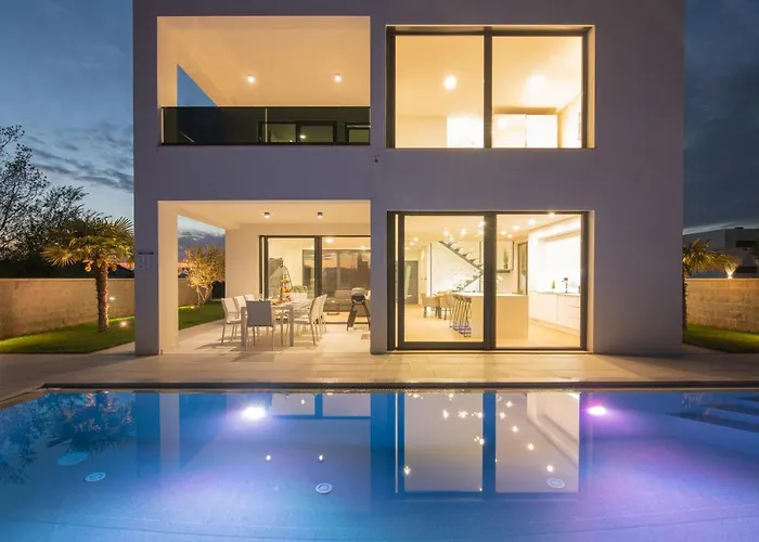 Weiss Heated Pool - Osmosis System *