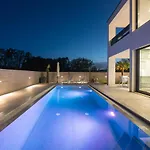 Villa Weiss Heated Pool - Osmosis System