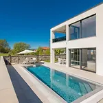 Weiss Heated Pool - Osmosis System Villa Malinska