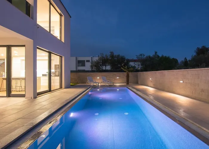 Weiss Heated Pool - Osmosis System * Malinska