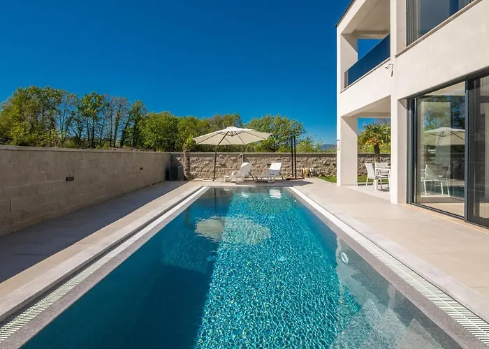Villa Weiss Heated Pool - Osmosis System *